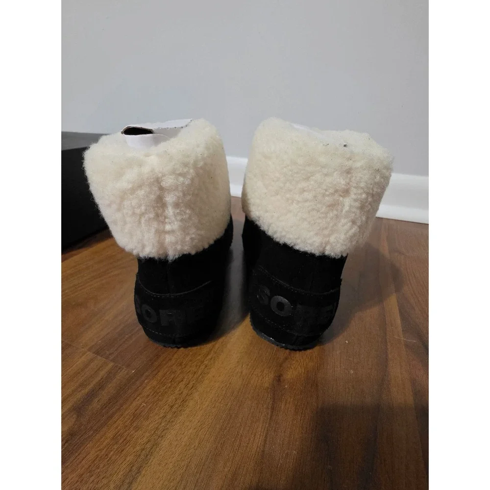 Sorel Stumptown Bootie Women 8 Black Natural New Suede Faux Shearling NL5058-010
